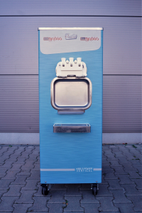 Repasovaný stroj na točenou zmrzlinu FRIGOMAT KISS 3P Power VE MIXER